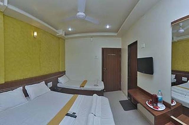 Hotel Jain Residency Shirdi Zimmer foto